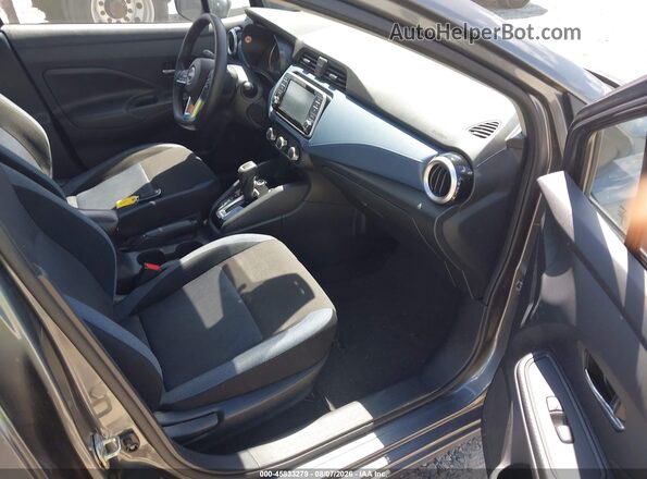 3N1CN8EV4SL853155 2025 NISSAN VERSA Gray Widok wnętrza z przodu