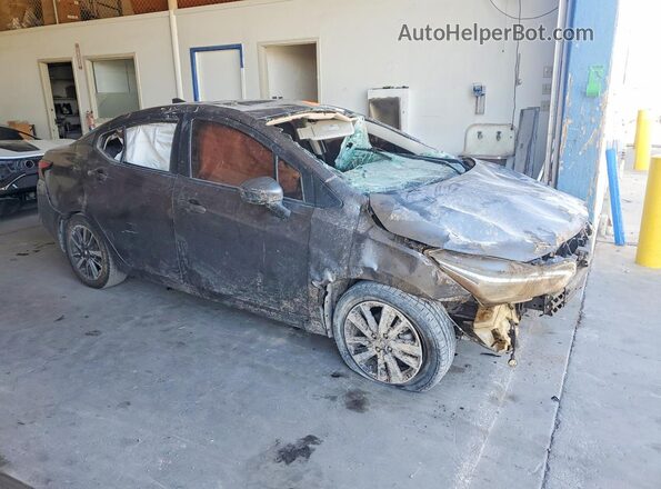 3N1CN8EV5LL873237 2020 NISSAN VERSA Серый Передняя правая четверть