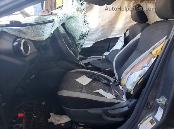 3N1CN8EV5LL873237 2020 NISSAN VERSA Серый Вид салона спереди