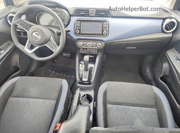 3N1CN8EV5RL895151 2024 NISSAN VERSA Gray Вид панелі приладів