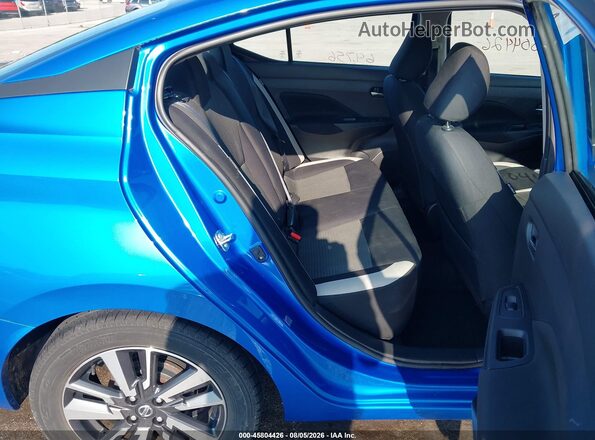 3N1CN8EV6ML829622 2021 NISSAN VERSA Blue Вид наклейки з VIN-кодом