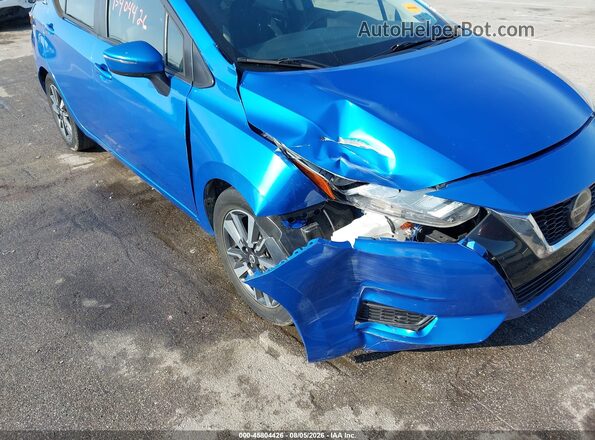 3N1CN8EV6ML829622 2021 NISSAN VERSA Blue Вид спереду