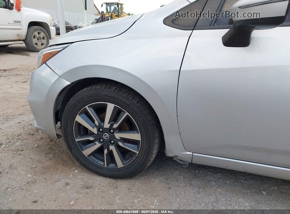 3N1CN8EV6ML853600 2021 NISSAN VERSA Silver 