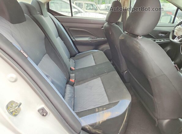 3N1CN8EV6SL820979 2025 NISSAN VERSA White უკანა სავარძლების ხედი