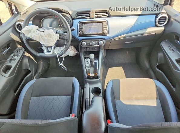 3N1CN8EV7SL860049 2025 NISSAN VERSA Blue Առջևի վահանակի տեսք