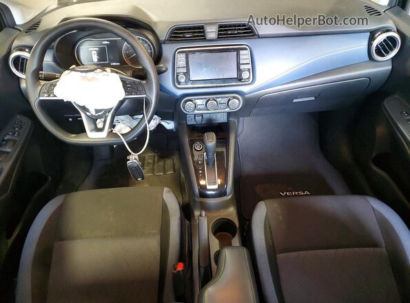 3N1CN8EV8SL856351 2025 NISSAN VERSA Gray Вид панелі приладів