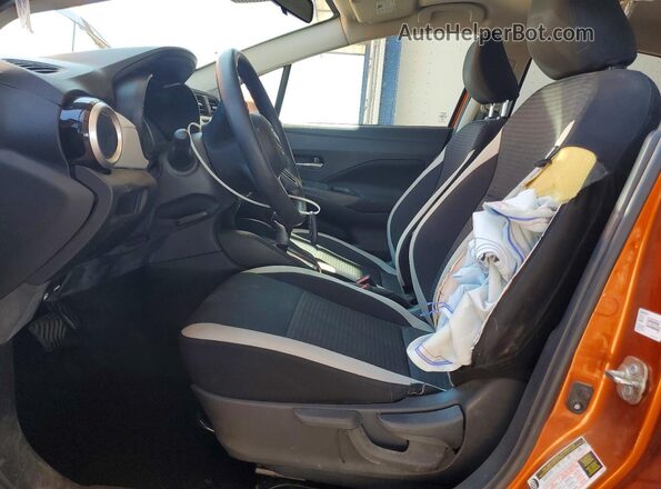 3N1CN8EVXML845709 2021 NISSAN VERSA Orange Vista interior delantera