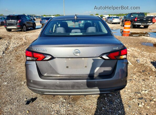 3N1CN8EVXML873378 2021 NISSAN VERSA Gray უკანა ხედი