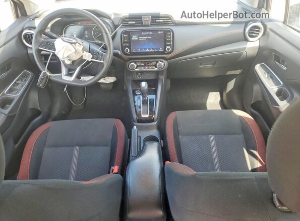 3N1CN8FV1SL833279 2025 NISSAN VERSA Серый Вид панели приборов