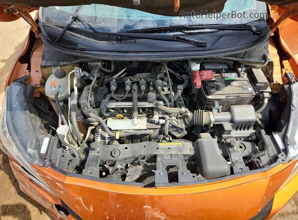3N1CN8FV3LL901440 2020 NISSAN VERSA Оранжевый Вид задней части салона