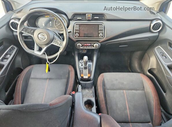 3N1CN8FV8LL913566 2020 NISSAN VERSA Blue Вид панелі приладів