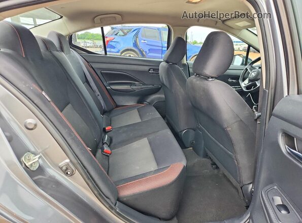 3N1CN8FV8ML920793 2021 NISSAN VERSA Silver Вид задніх сидінь