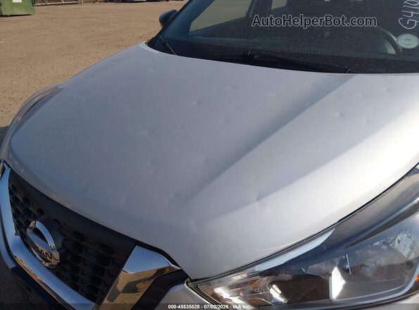3N1CP5BV0LL518893 2020 NISSAN KICKS Серебряный Вид спереди