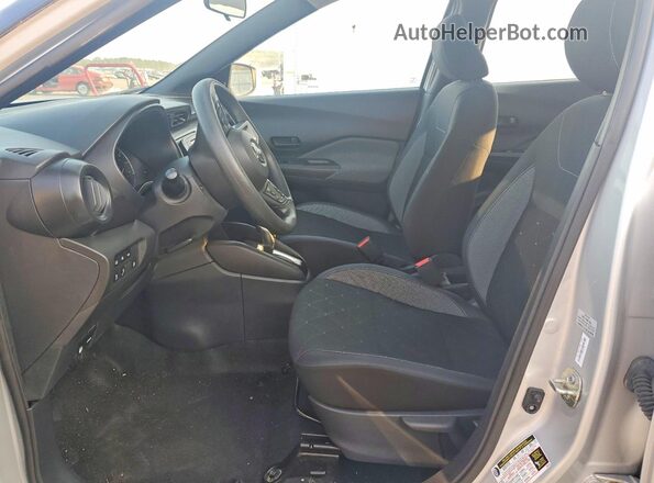 3N1CP5BV1LL517056 2020 NISSAN KICKS Silver Вид салону спереду