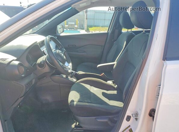 3N1CP5BV1LL562675 2020 NISSAN KICKS White Front interior view