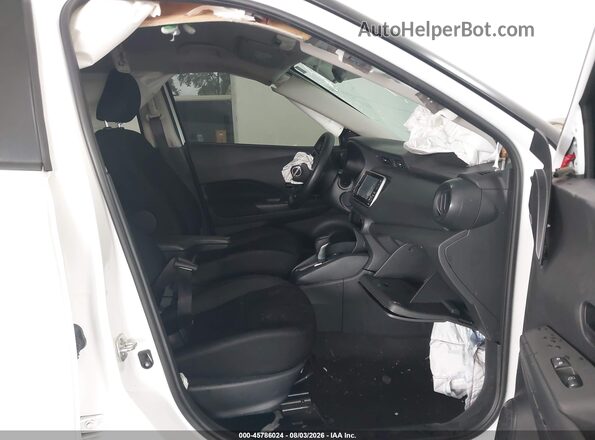 3N1CP5BV1PL526443 2023 NISSAN KICKS White Vista interior delantera