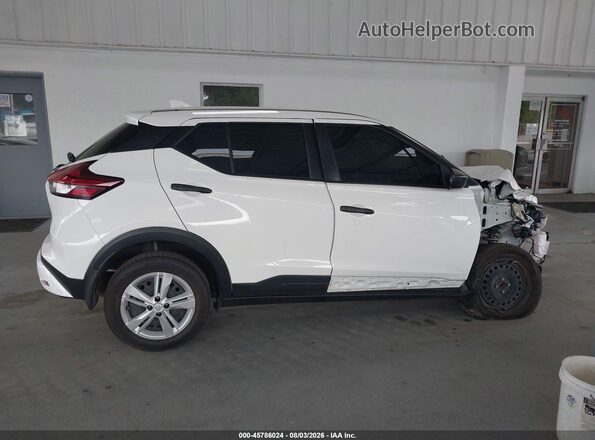 3N1CP5BV1PL526443 2023 NISSAN KICKS White Vista interior trasera