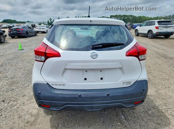 3N1CP5BV2LL481037 2020 NISSAN KICKS White Rear view