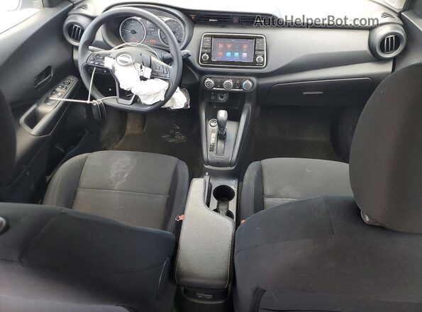 3N1CP5BV2RL567568 2024 NISSAN KICKS Blue წინა პანელის ხედი