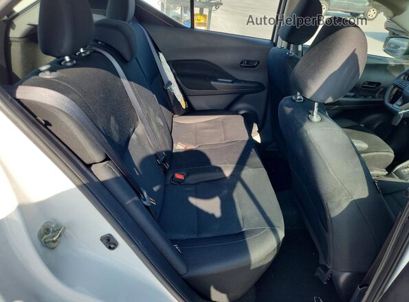 3N1CP5BV2RL583429 2024 NISSAN KICKS White უკანა სალონის ხედი