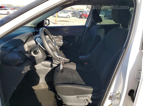 3N1CP5BV2RL583513 2024 NISSAN KICKS White Սալոնի դիմացի տեսք