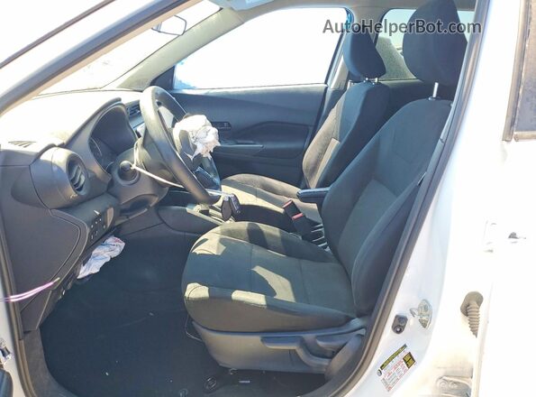 3N1CP5BV2RL583527 2024 NISSAN KICKS White Вид салону спереду