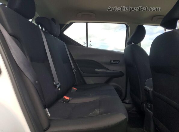3N1CP5BV2SL474877 2025 NISSAN KICKS White Vista interior trasera