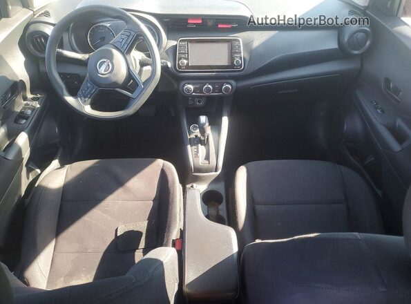 3N1CP5BV2SL479416 2025 NISSAN KICKS Gray Widok deski rozdzielczej