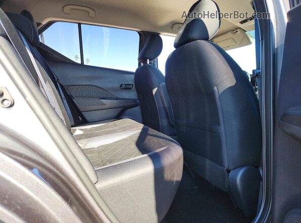 3N1CP5BV3LL542766 2020 NISSAN KICKS Gray Vista interior trasera