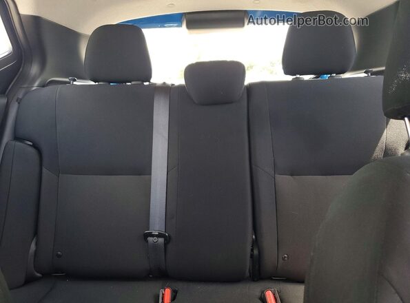 3N1CP5BV3RL584976 2024 NISSAN KICKS Blue Rear seats view
