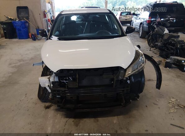3N1CP5BV5PL565357 2023 NISSAN KICKS Белый Вид задней части салона