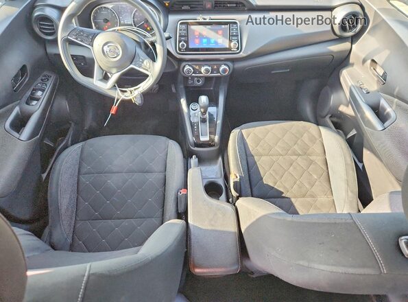 3N1CP5BV7LL505977 2020 NISSAN KICKS Gray Вид панелі приладів