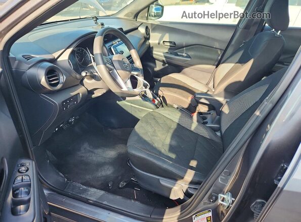 3N1CP5BV7LL505977 2020 NISSAN KICKS Gray Вид салону спереду