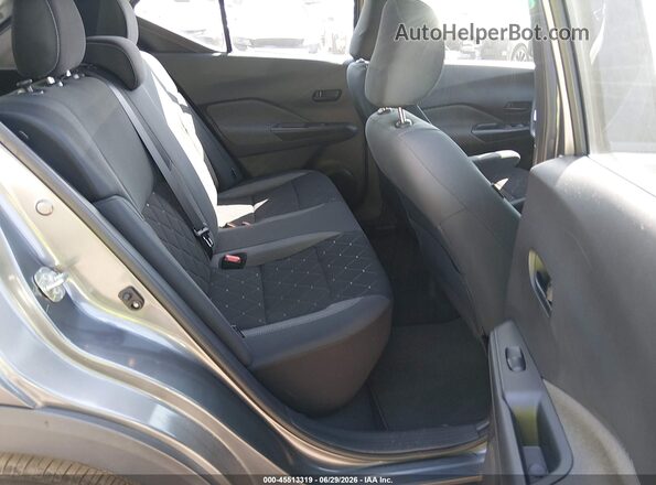 3N1CP5BV7LL527493 2020 NISSAN KICKS Gray Vista de la etiqueta del VIN
