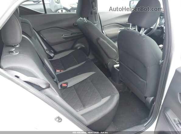 3N1CP5BV7LL565547 2020 NISSAN KICKS Silver Widok naklejki z numerem VIN