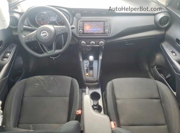 3N1CP5BV7RL530032 2024 NISSAN KICKS White Առջևի վահանակի տեսք