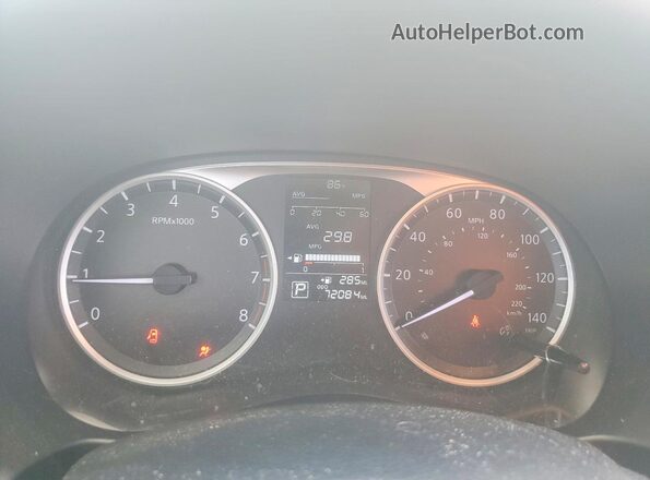 3N1CP5BV7RL530032 2024 NISSAN KICKS White Սարքավորումների վահանակի տեսք