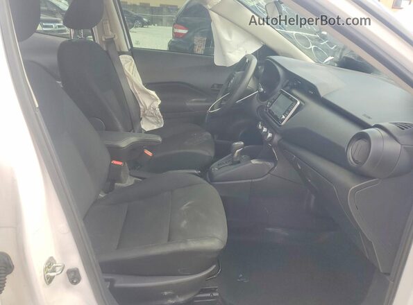 3N1CP5BV7RL530032 2024 NISSAN KICKS White Սալոնի դիմացի տեսք