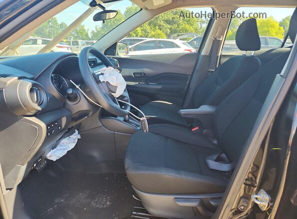 3N1CP5BV7SL499001 2025 NISSAN KICKS Черный Вид салона спереди