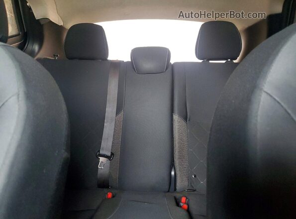 3N1CP5BV8LL486016 2020 NISSAN KICKS Silver უკანა სავარძლების ხედი