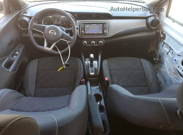 3N1CP5BV8LL512968 2020 NISSAN KICKS Белый Вид панели приборов