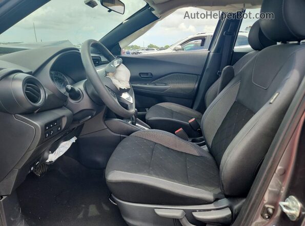 3N1CP5BV8LL522531 2020 NISSAN KICKS Серый Вид салона спереди