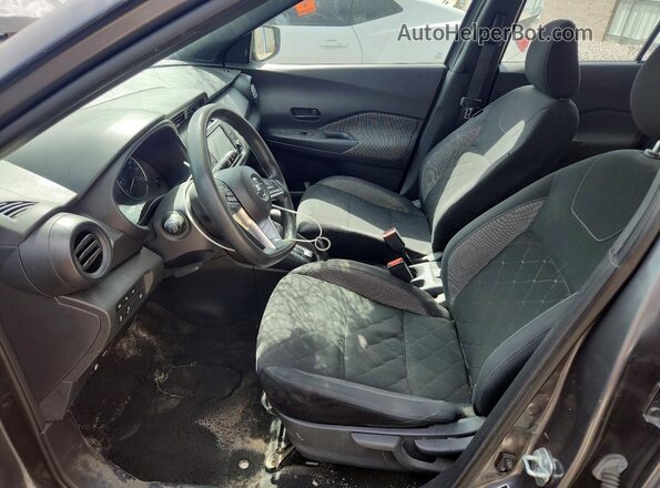 3N1CP5BV8LL566562 2020 NISSAN KICKS Gray Vista interior delantera
