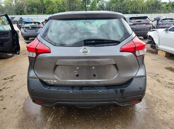 3N1CP5BV8LL566562 2020 NISSAN KICKS Gray Vista trasera