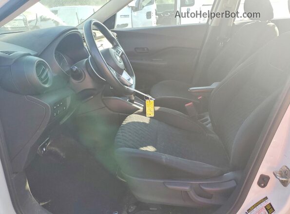 3N1CP5BV8ML497387 2021 NISSAN KICKS Белый Вид салона спереди