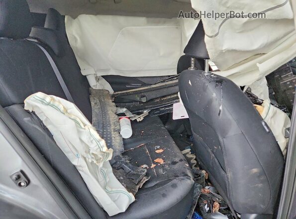 3N1CP5BV8RL510405 2024 NISSAN KICKS Gray Widok wnętrza z tyłu