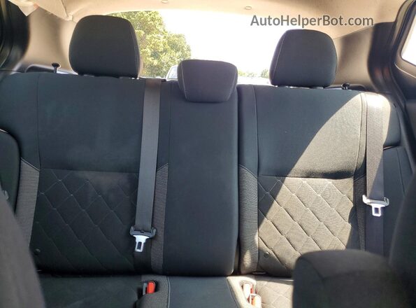 3N1CP5BV9LL501977 2020 NISSAN KICKS Gray Rear seats view