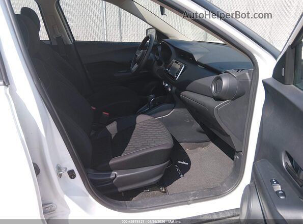 3N1CP5BV9NL524176 2022 NISSAN KICKS White Вид салону спереду