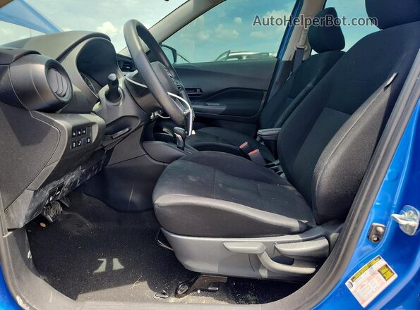 3N1CP5BV9PL549212 2023 NISSAN KICKS Blue წინა სალონის ხედი