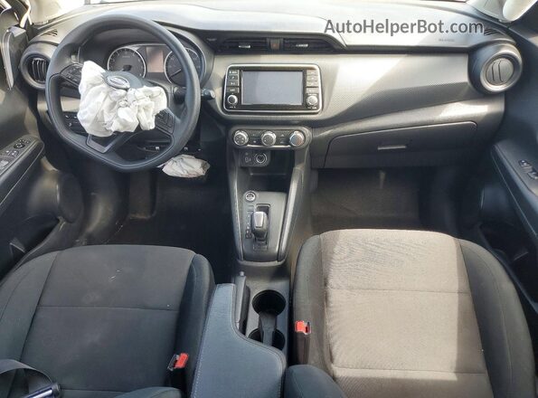 3N1CP5BV9RL566322 2024 NISSAN KICKS Gray Widok deski rozdzielczej